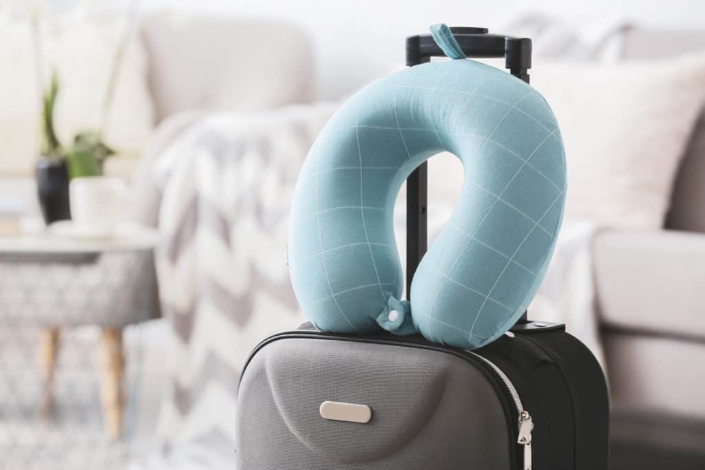 How to wash a neck pillow? Top tips for freshness!