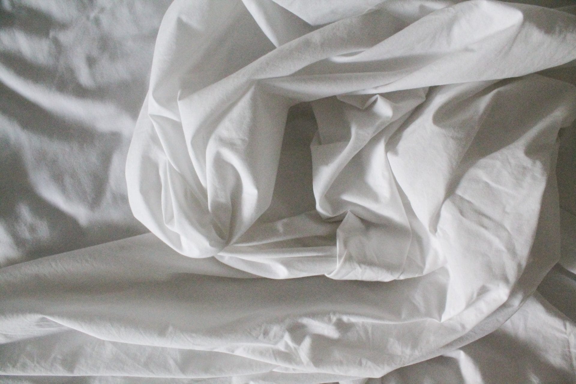how to remove lint from bed sheets - How Long Do Sheets Last? Here's What You Need to Know